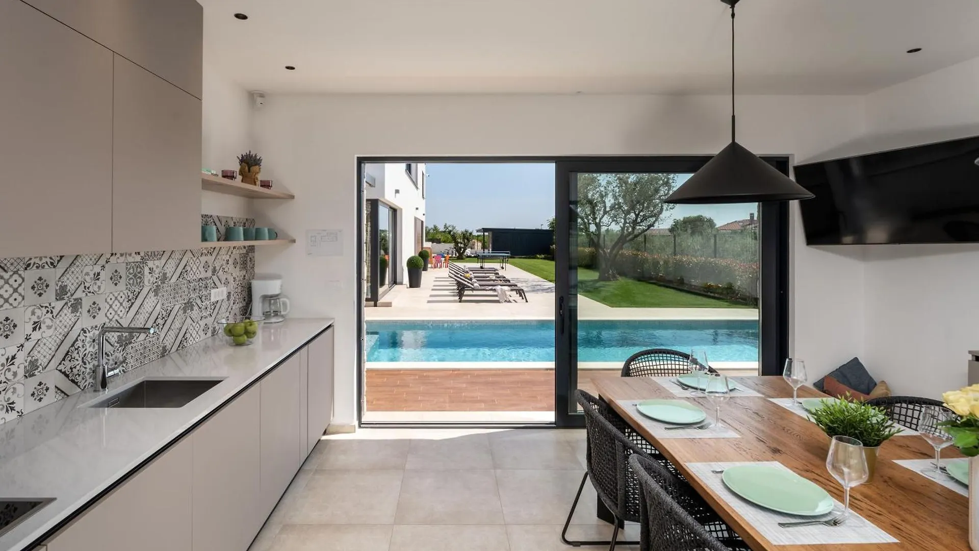 Villa Ansi Exclusive Zuzici